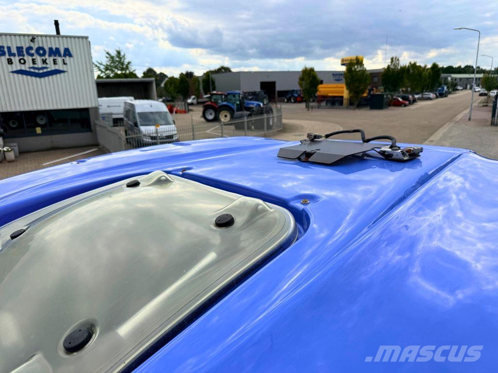 New Holland T6.180 DYN Stage V MY22 Трактори