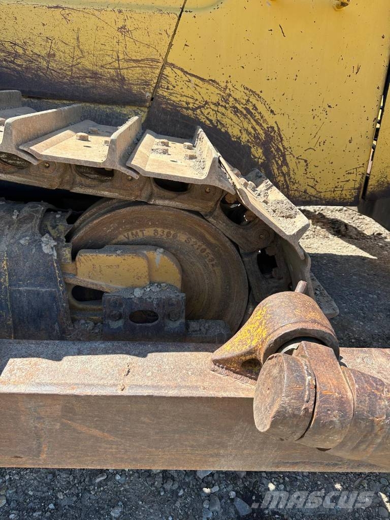 Komatsu D 65 EX-12 lánctalpas dózerek