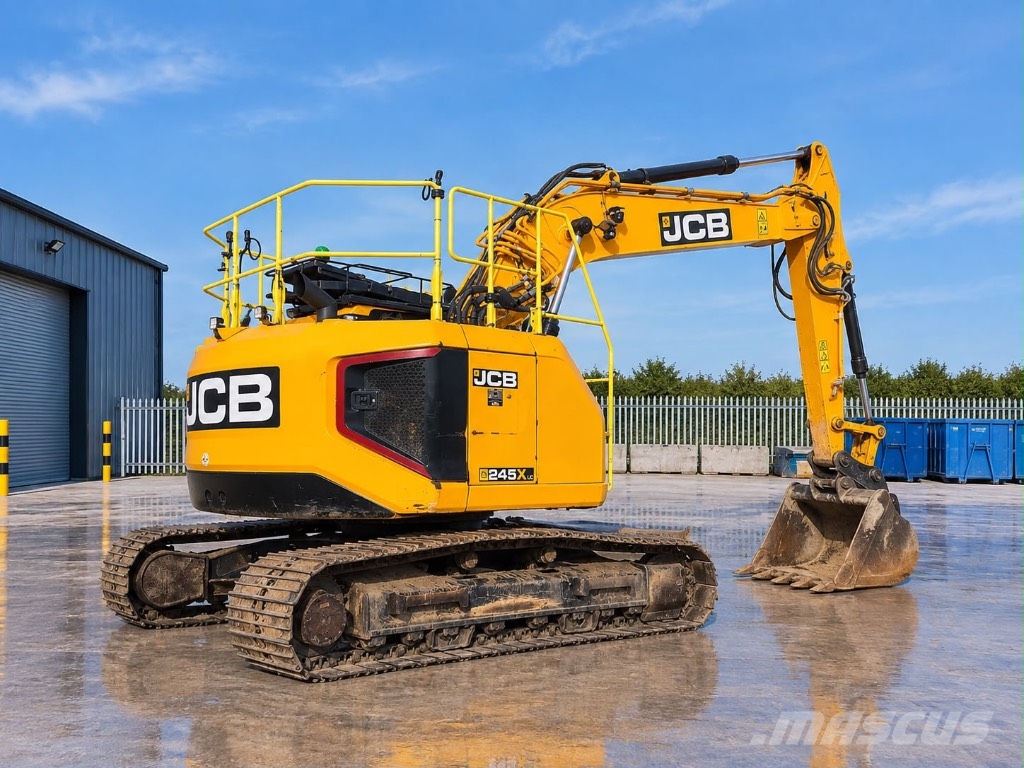 JCB 245 XLR Lánctalpas kotrók