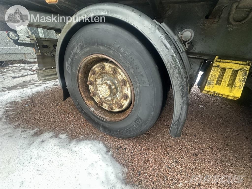 Närko D4ZB11L61 Dengtos priekabos