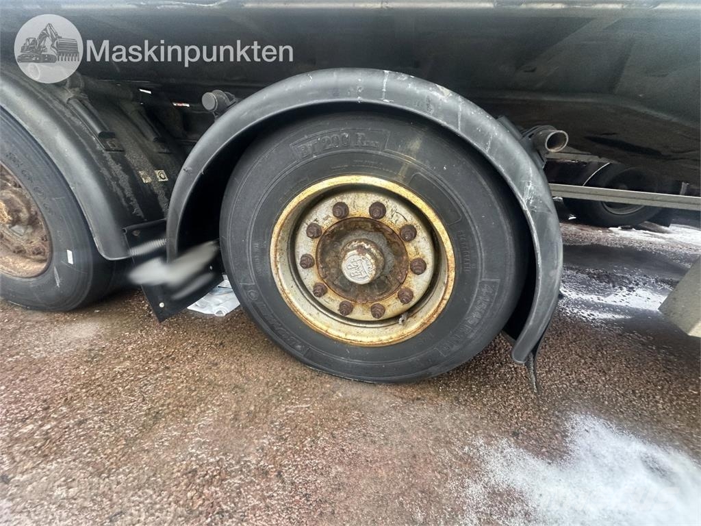 Närko D4ZB11L61 Dengtos priekabos
