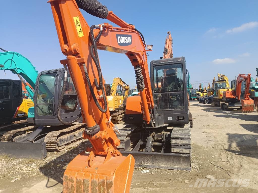 Doosan DH 60-7 Mini ekskavatori < 7 t