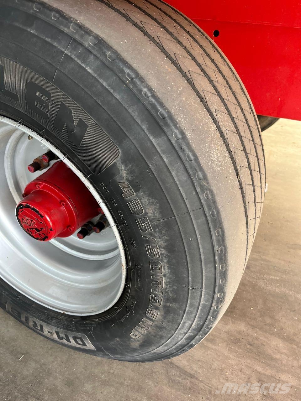 Strautmann Verti-Mix 2401 Doubl Mešalne hranilnice