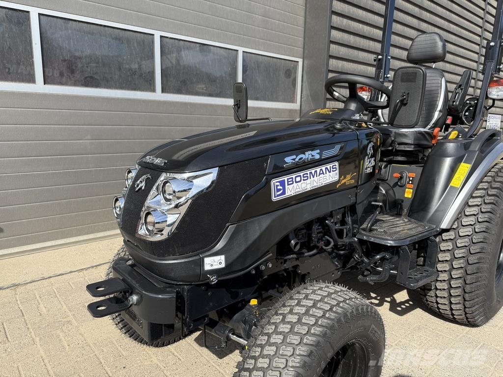 Solis 26 HST minitractor NIEUW BLACK EDITION hoge gazonb Traktory