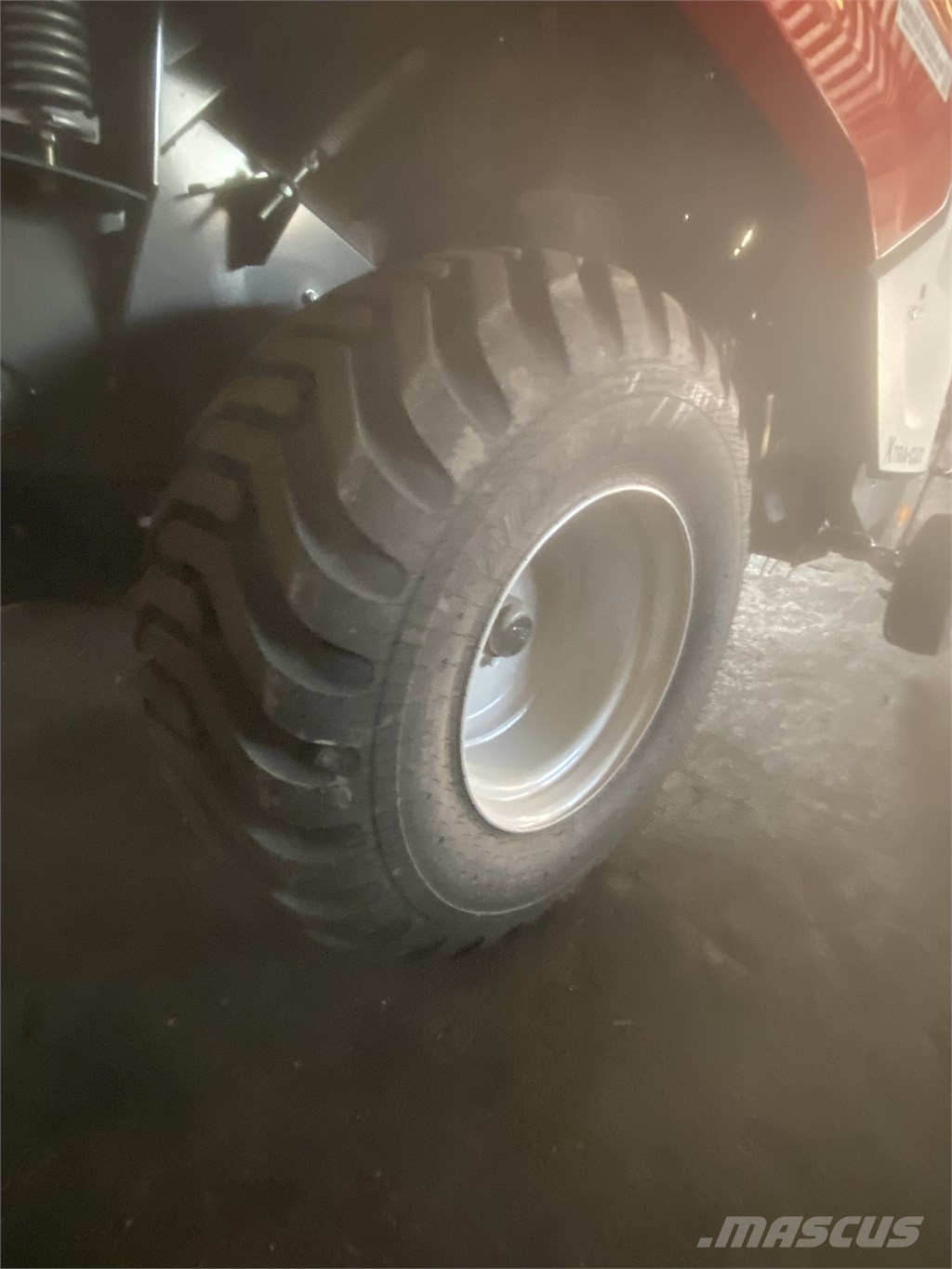 Massey Ferguson 4180 V Extra Rundbalspress med Flexkammare Prese/balirke za rolo bale