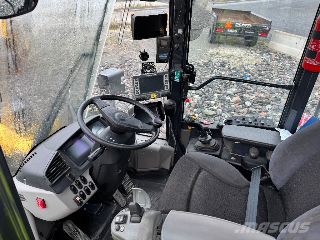 Komatsu WA 270-8 Wielladers