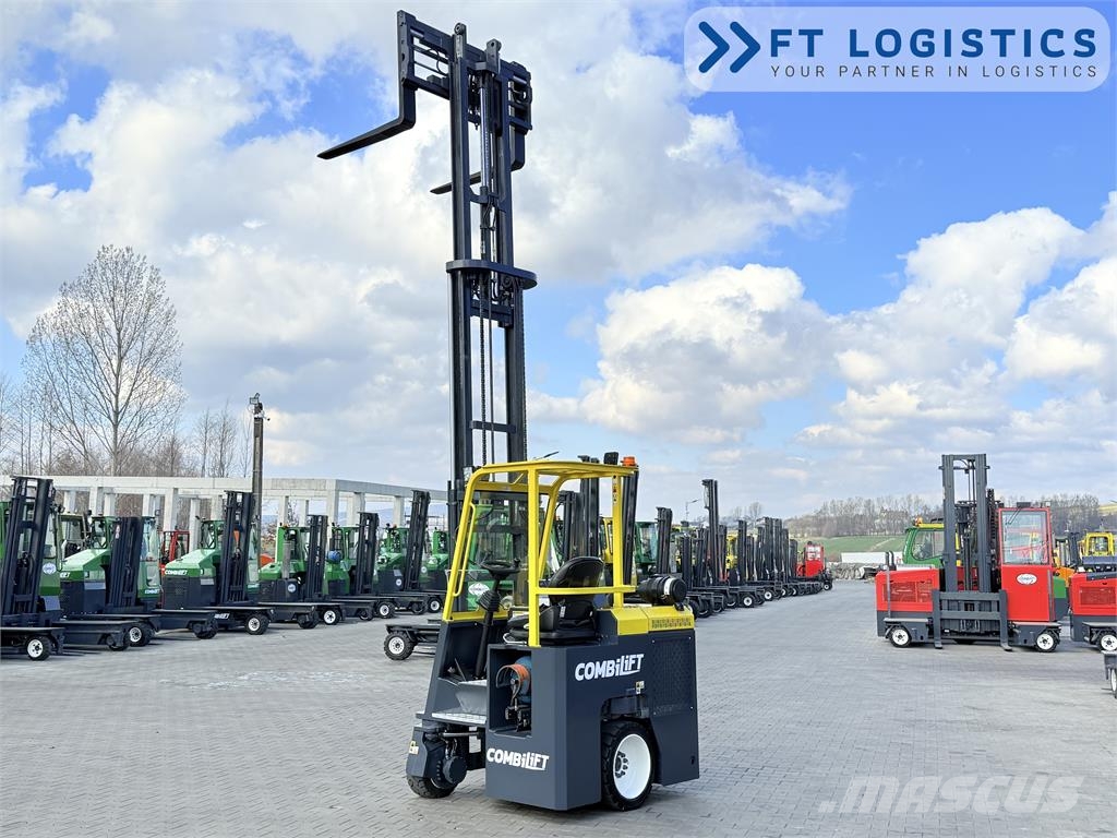 Combilift CB2500 | GAS | TRIPLEX 4900MM | FREE-LIFT | FORK-P 4-way reach truck