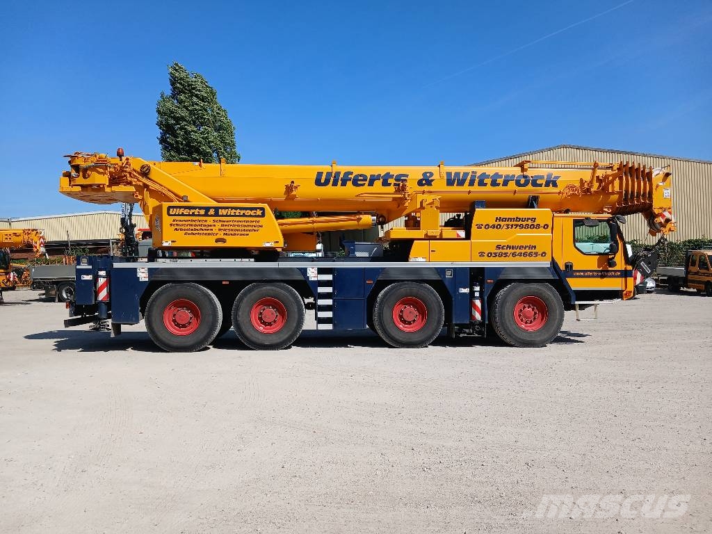 Liebherr LTM 1090-4.2 全路面起重機/吊車