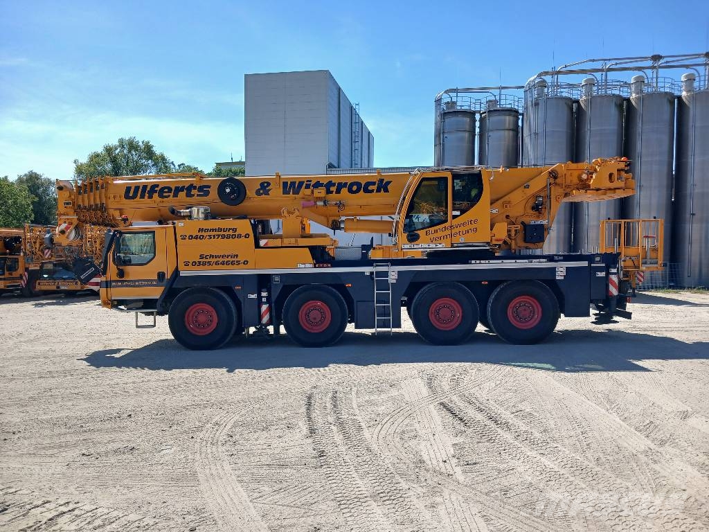 Liebherr LTM 1090-4.2 全路面起重機/吊車