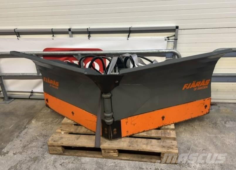 Fjärås VP 225 Plows