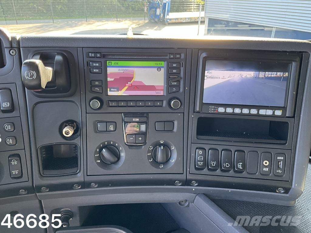 Scania G 410 8x2 Euro 6 Palfinger 41 Tonmeter laadkraan J Univerzálne terénne žeriavy