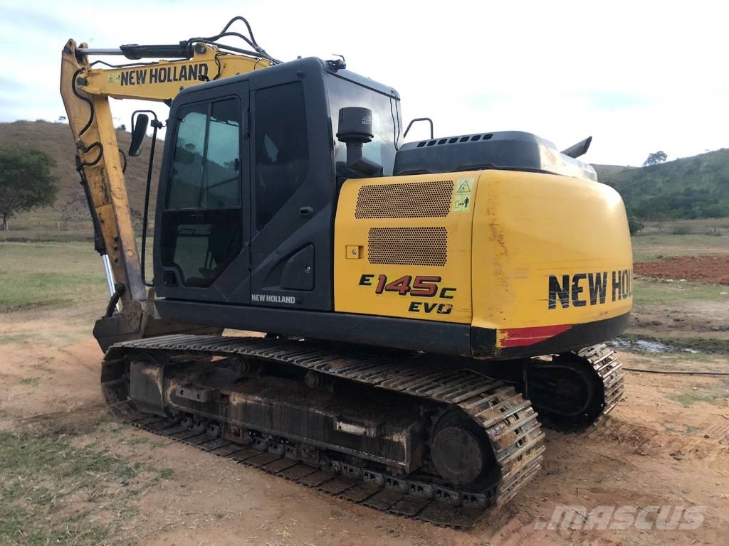 New Holland E 145 Bageri guseničari