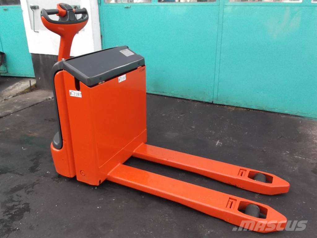 Linde T18 /360/ V-2187 OB Kézi raklapemelők