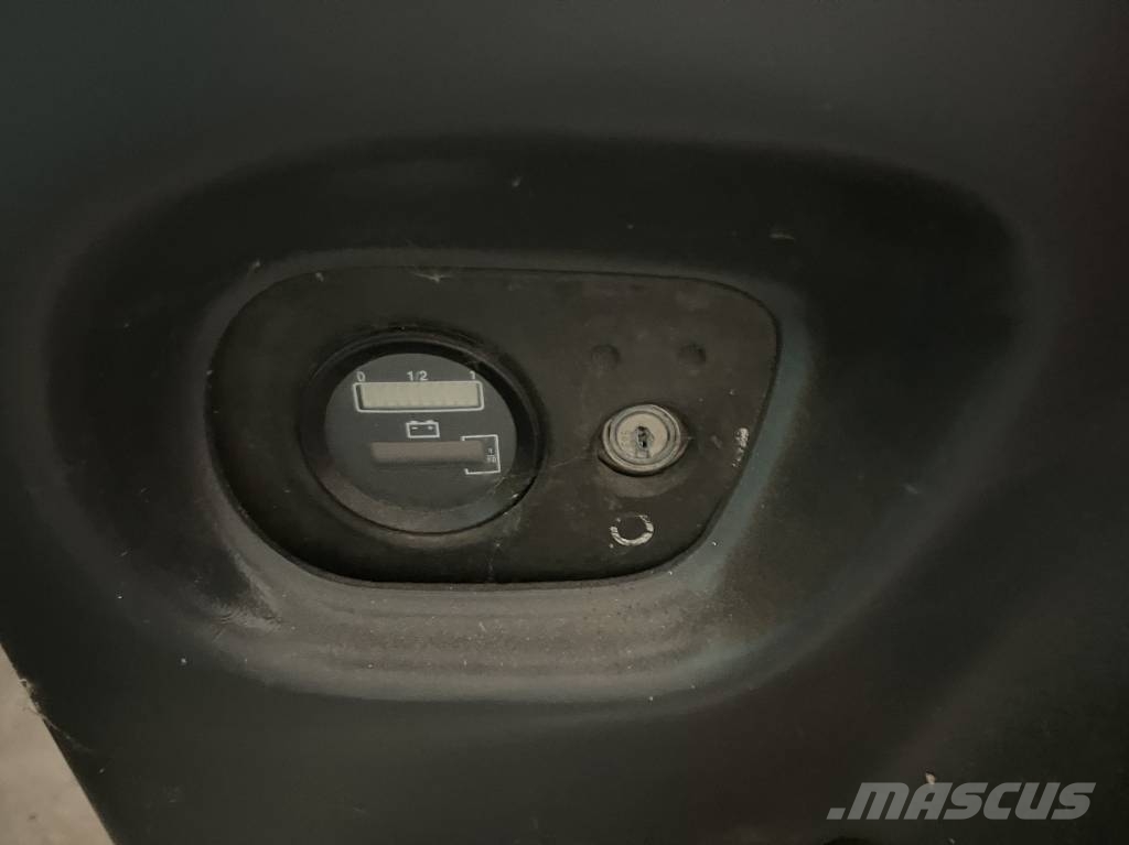 Linde T18 /360/ V-2187 OB Kézi raklapemelők