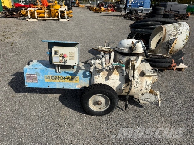 Putzmeister MONDIAL USED PUMP Бетононасосы