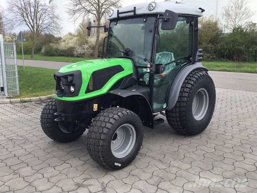 Deutz-Fahr 3050 Tractors