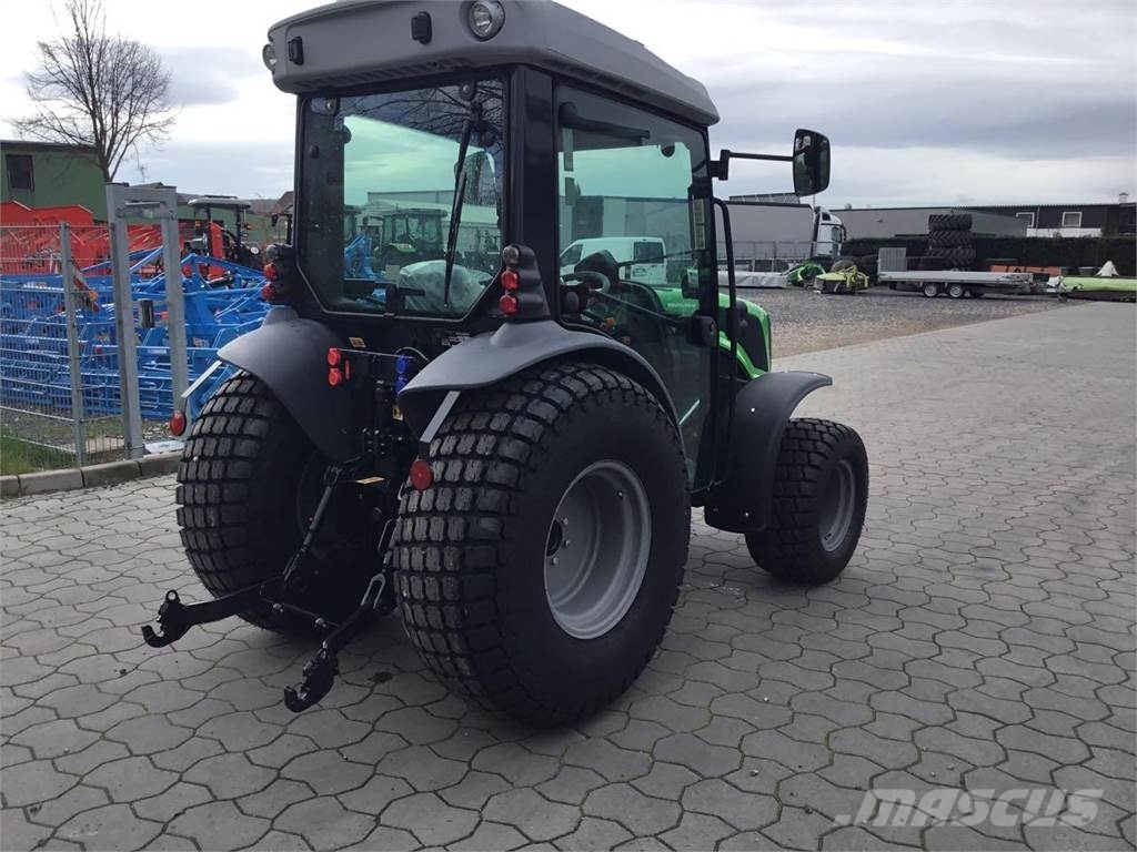 Deutz-Fahr 3050 Tractors