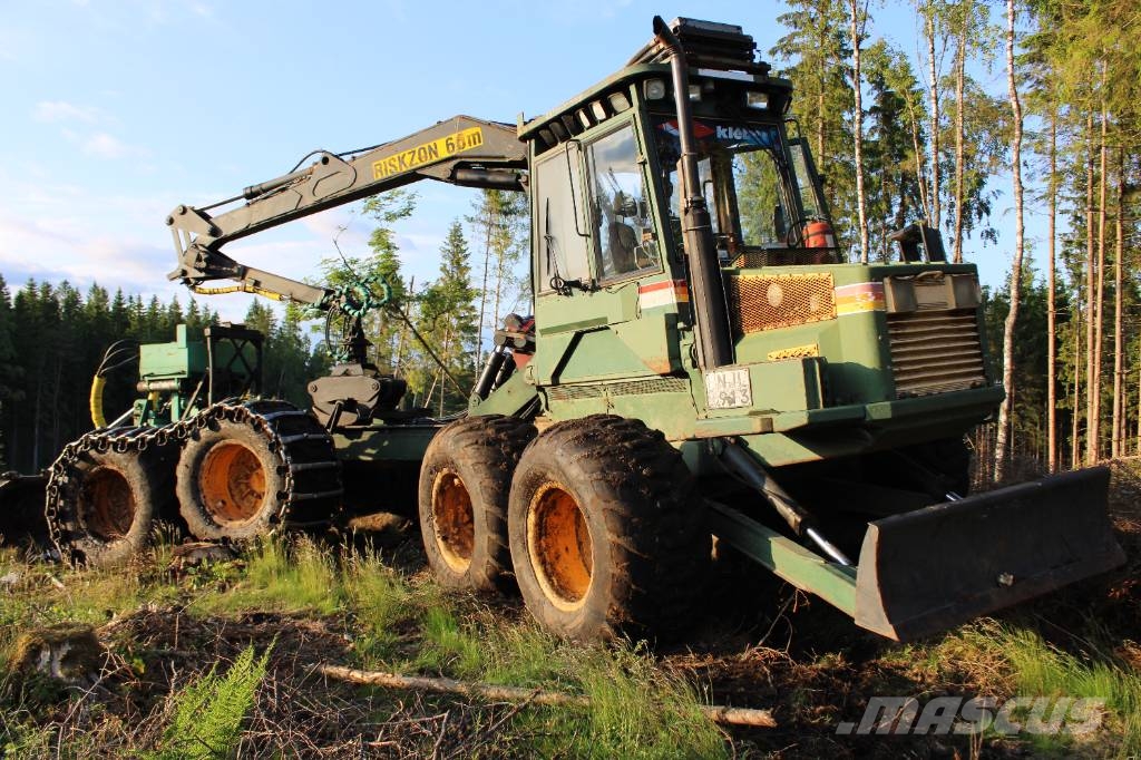Ösa 280 Master Forvarderi