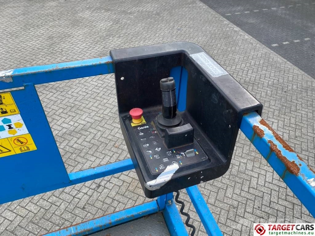 Genie GS-4390 RT LPG Scissor 4x4 Work Lift 1511cm Žirkliniai keltuvai