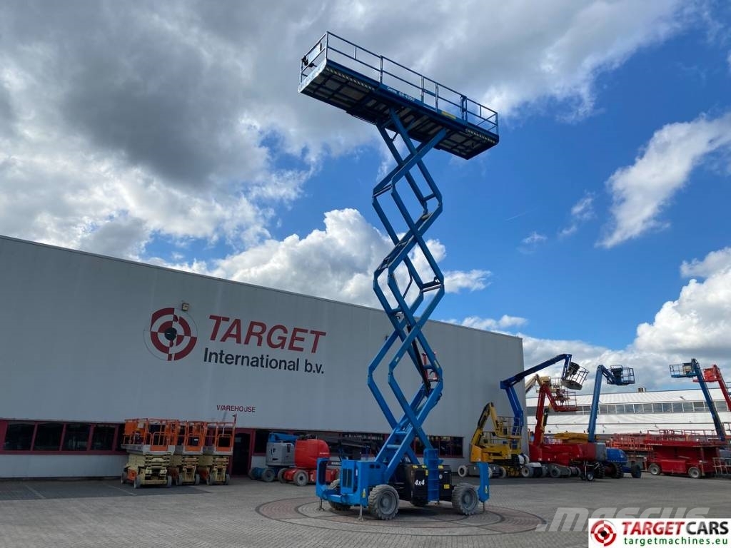 Genie GS-4390 RT LPG Scissor 4x4 Work Lift 1511cm Žirkliniai keltuvai