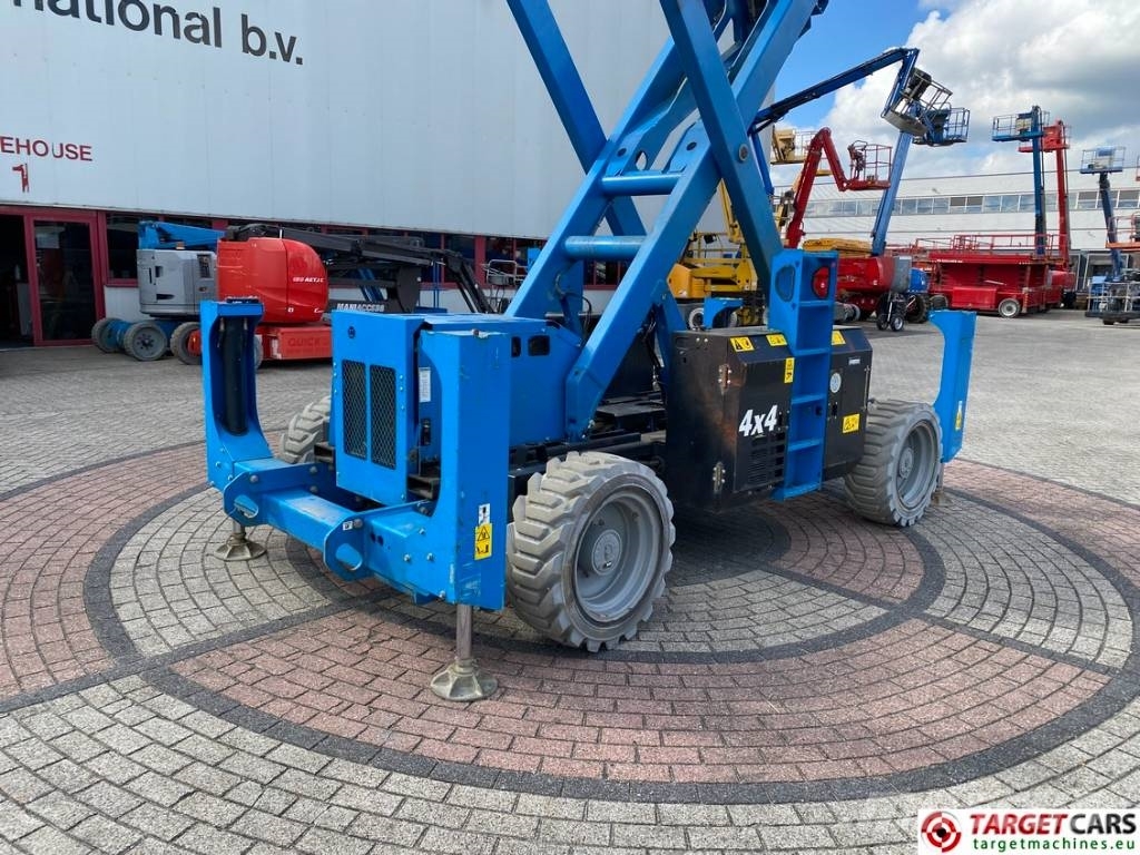 Genie GS-4390 RT LPG Scissor 4x4 Work Lift 1511cm Žirkliniai keltuvai