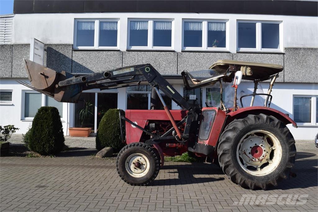 Case IH 624 Traktory