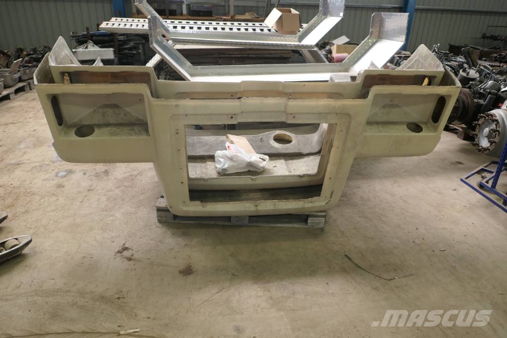 Volvo Motorhuv N10-N12 Intercooler Cabinas