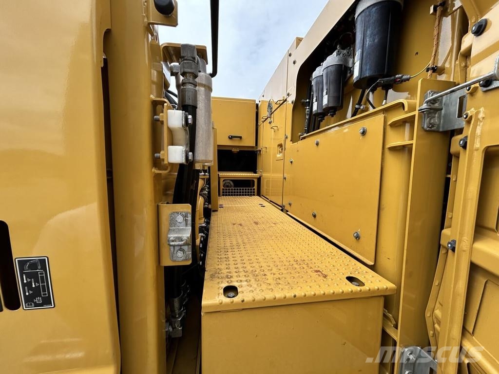 CAT 395-07C LRE Bagri goseničarji