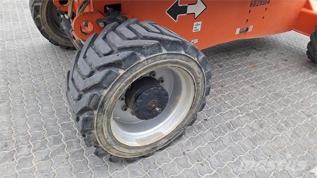 JLG 860SJG Podnośniki teleskopowe