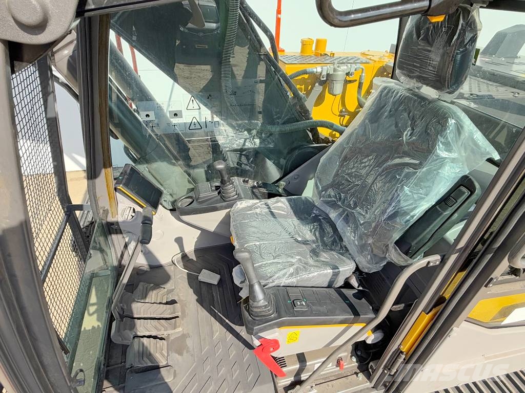 Volvo EC210 NEW / UNUSED (EC220DL) Crawler excavators