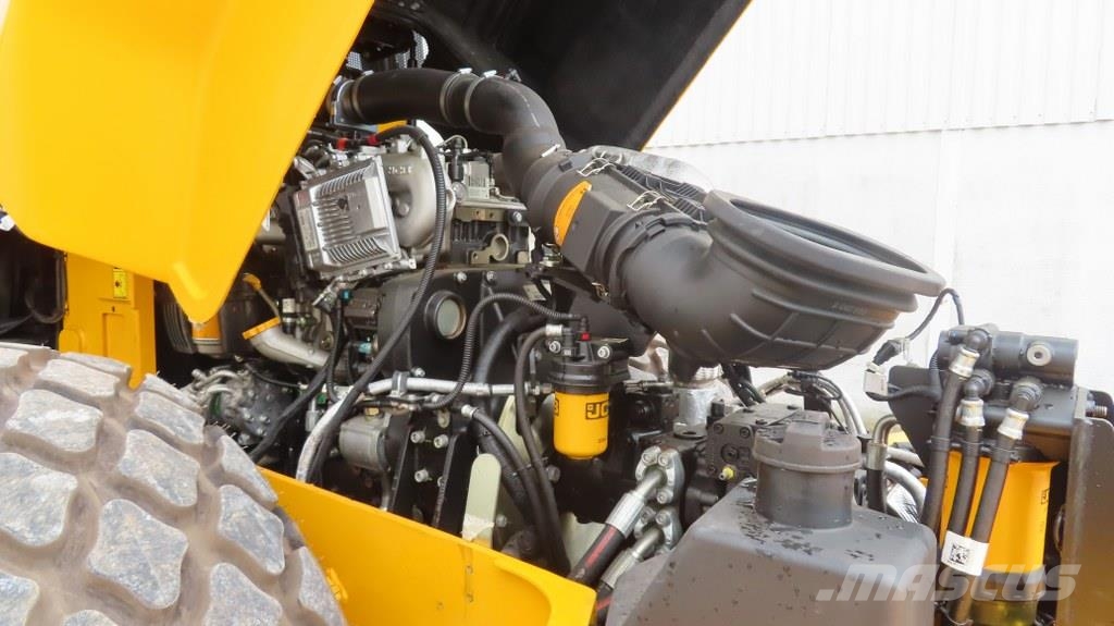 JCB VM138D Ťahačové valce