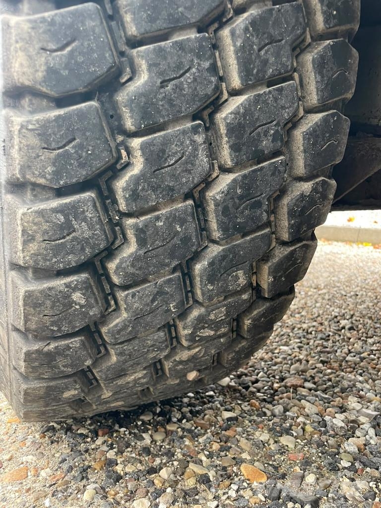 Kel-Berg 3 akslet asfalt tiptrailer Kiper poluprikolice
