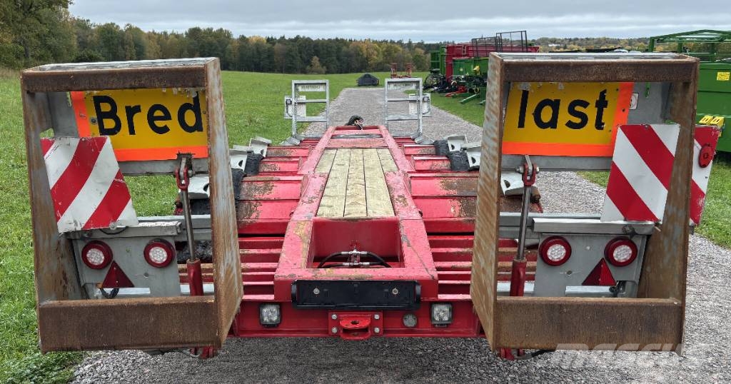 Chieftain 3-axl Skogsmaskintrailer 30 ton beg Maskintransporter