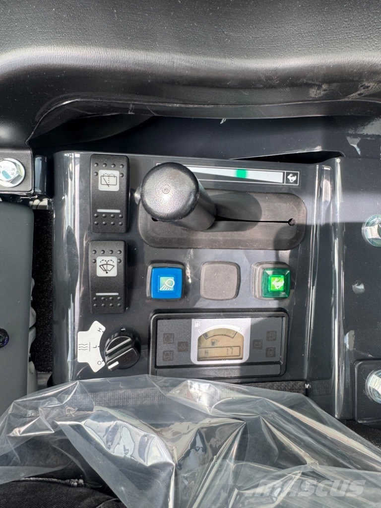 Hitachi ZX 26 U-6 Mini bageri < 7t
