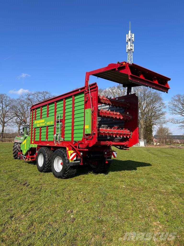 Strautmann cfs 4002 DO Opraapwagens