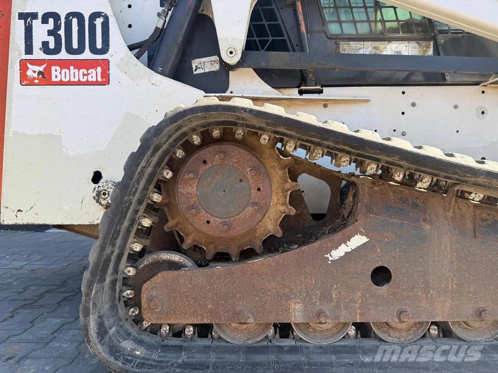 Bobcat T300 | A/C | Joystick | HighFlow! Skid steer mini utovarivači