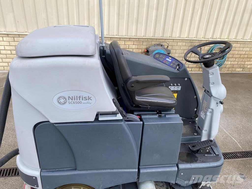 Nilfisk SC6500 1300C, Veeg- Schrobmachine Podlahové mycí stroje