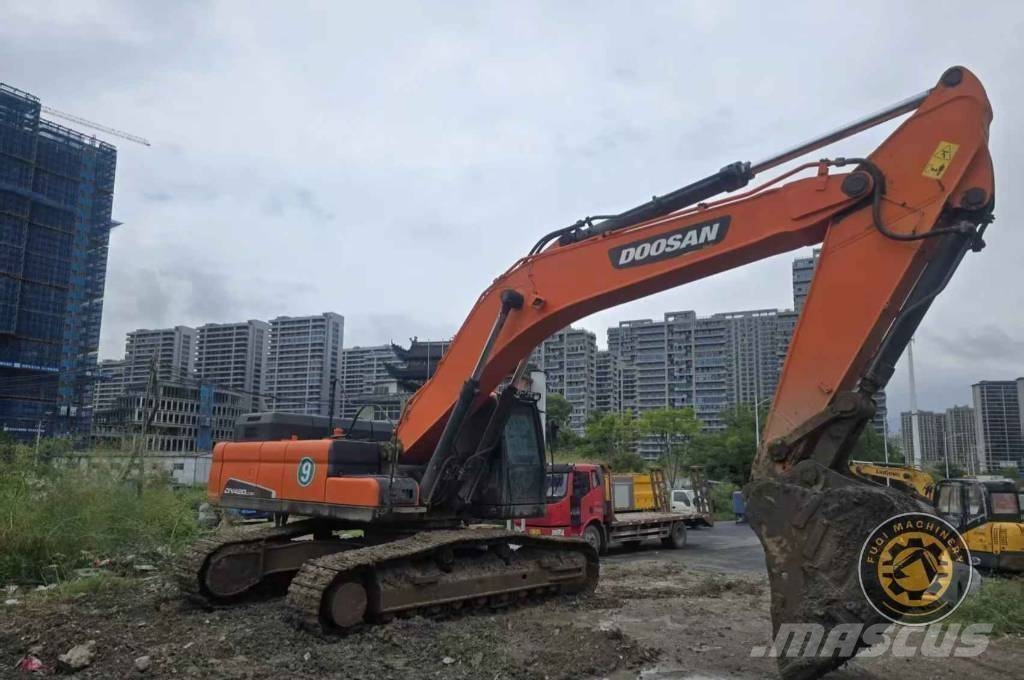 Doosan DX 420 LC-9 Bagri goseničarji