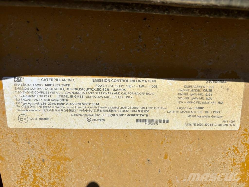 CAT D 6 XE (Trimble earthworks - 1871 idle hrs) 履帶推土機
