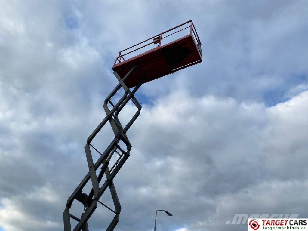 SkyJack SJIII-4632 Electric Scissor Work Lift 1170cm Käärtõstukid