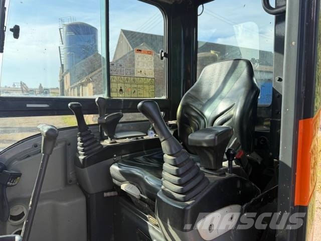 Doosan DX 27 Z Minibagger < 7t