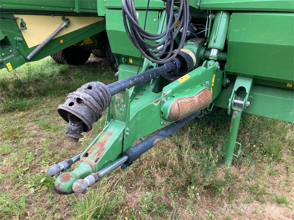 Krone TX 560 Käsittely- ja sijoittelulaitteet