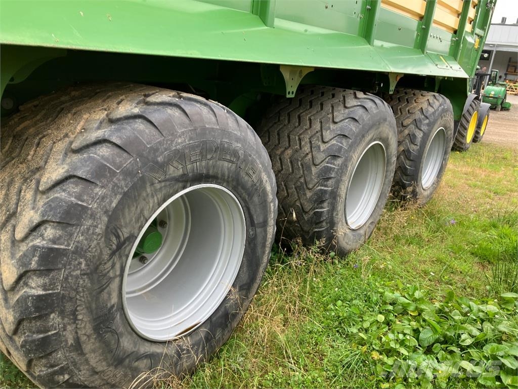 Krone TX 560 Käsittely- ja sijoittelulaitteet