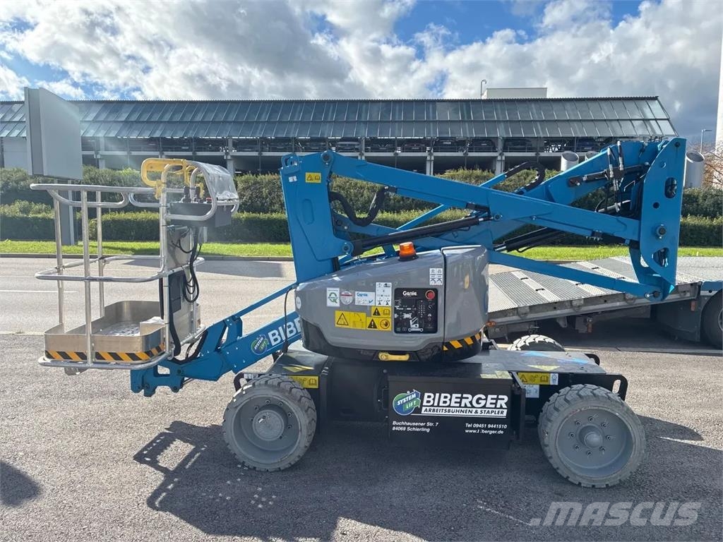 Genie Z33/18 Kĺbové plošiny