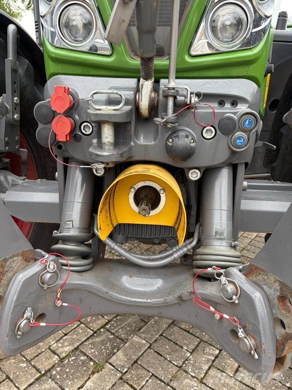 Fendt 724 Vario الجرارات