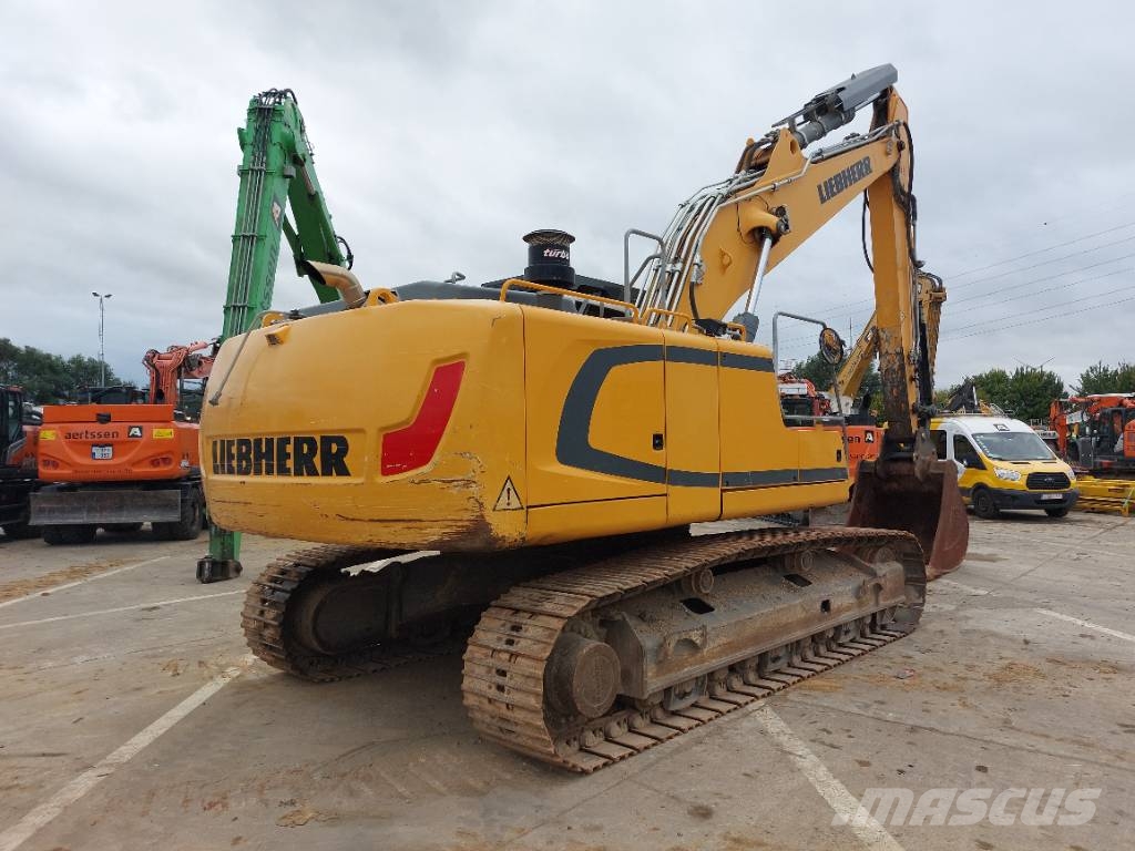 Liebherr R936LC Rupsgraafmachines