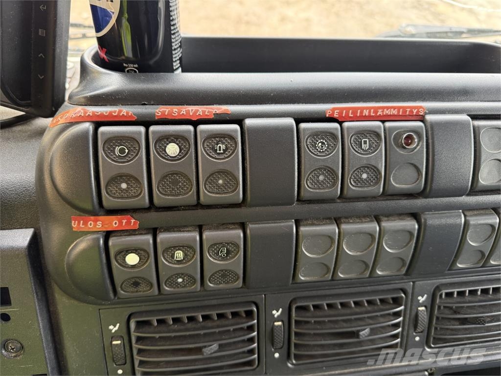 Iveco Trakker 500 10X4 Bañeras basculantes usadas