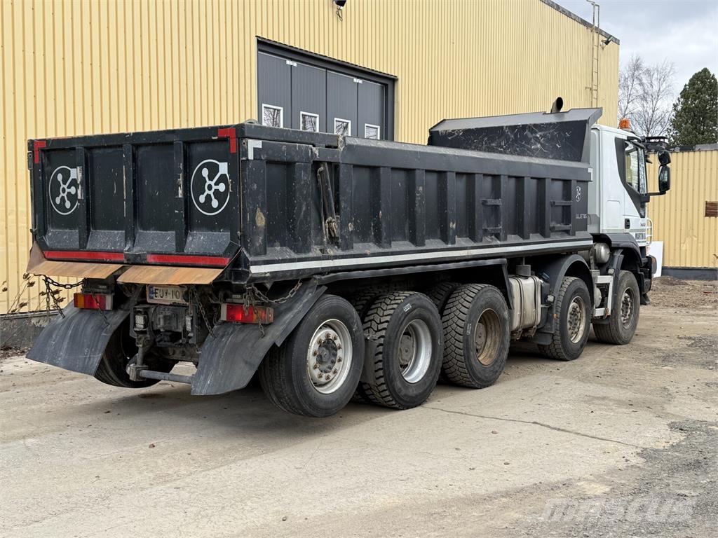 Iveco Trakker 500 10X4 Bañeras basculantes usadas