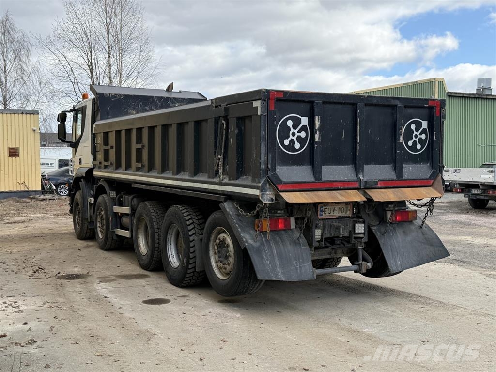 Iveco Trakker 500 10X4 Bañeras basculantes usadas