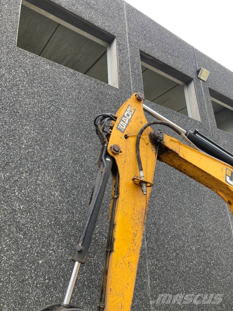 JCB 8045 Mini ekskavatörler, 7 tona dek